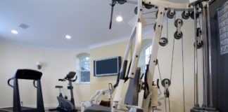 Domowy trening na atlasie do ćwiczeń? Czemu nie! Domowy trening na atlasie do ćwiczeń? Czemu nie!