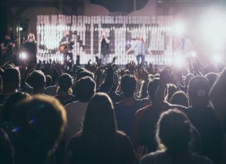 Muzyka sposobem na życie i zarabianie czyli jak zostać sławnym muzykiem Muzyka sposobem na życie i zarabianie czyli jak zostać sławnym muzykiem