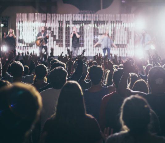 Muzyka sposobem na życie i zarabianie czyli jak zostać sławnym muzykiem Muzyka sposobem na życie i zarabianie czyli jak zostać sławnym muzykiem