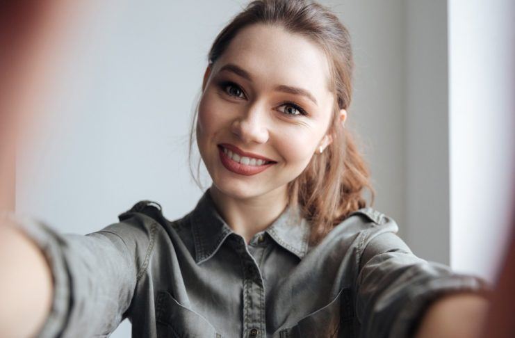Jak zrobić idealne selfie? Jak zrobić idealne selfie?