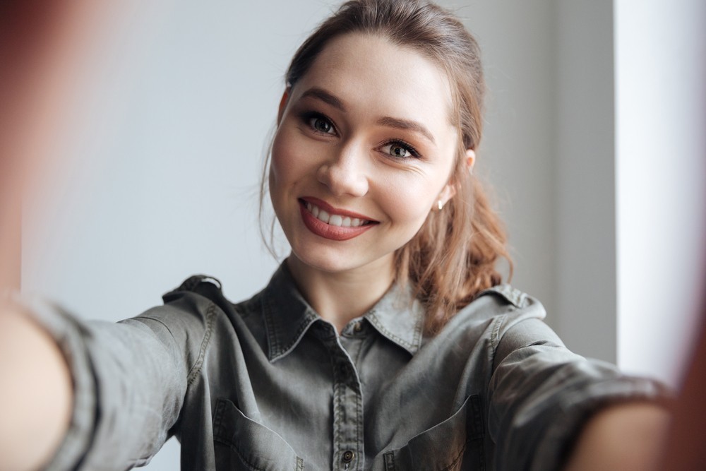 Jak zrobić idealne selfie? Jak zrobić idealne selfie?