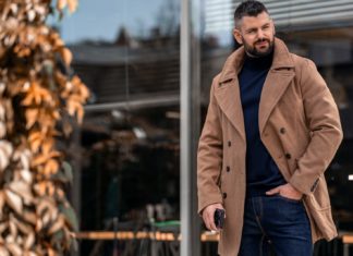 Jakie kolory królują tej zimy? Zobacz propozycje męskich kurtek zimowych Każdy mężczyzna potrzebuje odzieży w odcieniu „wielbłądzim”