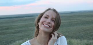 Wybieramy szczoteczki soniczne – co trzeba wiedzieć? Wybieramy szczoteczki soniczne - co trzeba wiedzieć?