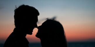 Jak poderwać chłopaka? 8 naszych porad Jak poderwać chłopaka?