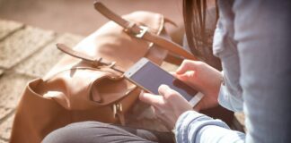 Co powinien mieć telefon dla nastolatków? Co powinien mieć telefon dla nastolatków?