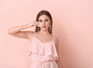 Tonik do twarzy, jak go wybrać i stosować? TOP 5 nawilżających toników Tonik do twarzy, jak go wybrać i stosować? TOP 5 nawilżających toników