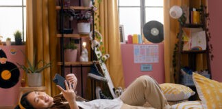 Pokój młodzieżowy na czasie – jak powinien wyglądać? Pokój młodzieżowy na czasie - jak powinien wyglądać?