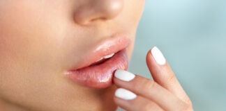 Jak skutecznie i szybko zwalczyć opryszczkę? Naturalne metody i środki farmakologiczne Jak skutecznie i szybko zwalczyć opryszczkę? Naturalne metody i środki farmakologiczne