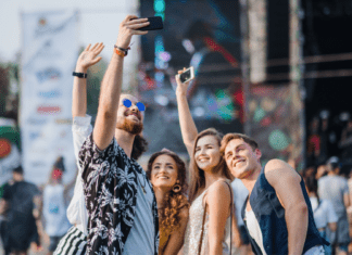 3 technologiczne “must have” podczas festiwalu muzycznego 3 technologiczne "must have" podczas festiwalu muzycznego