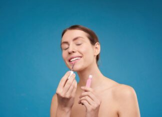 Czym nawilżać usta? Czym nawilżać usta?